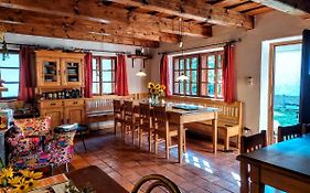Apartmány Červený Dvůr